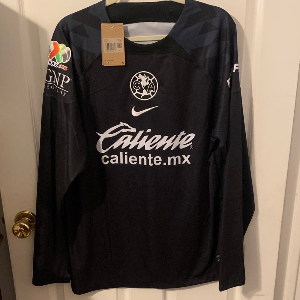 Nike Black and White Soccer Jersey